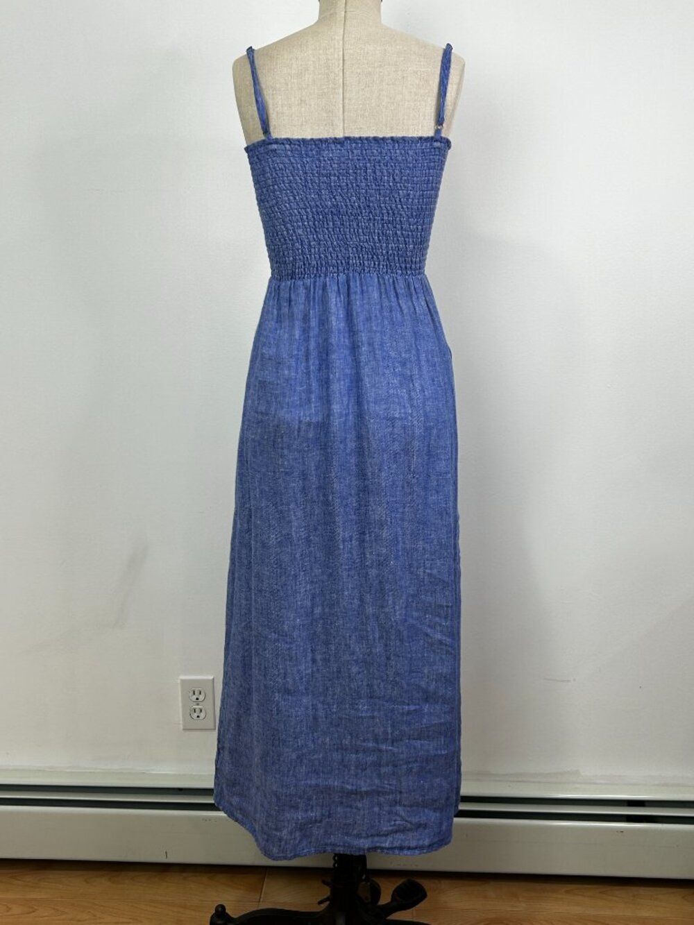 Joie Linen Smocked Maxi Dress Chambray Blue Lined Adjustable Straps Summer - Picture 5 of 12